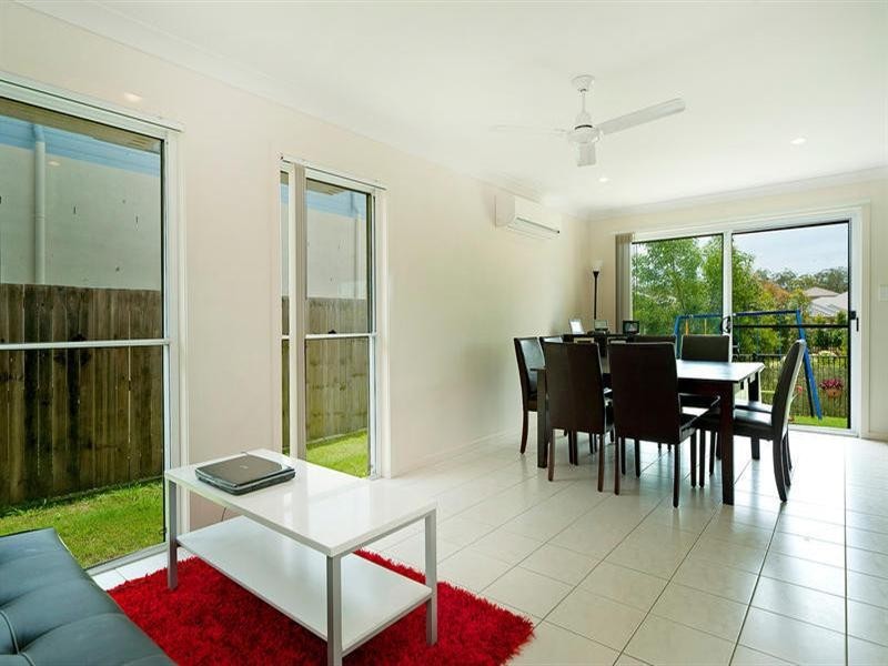 27 Seagreen Drive, Coomera QLD 4209