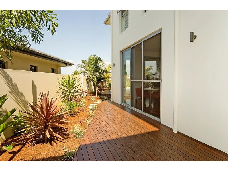 2524 Gracemere Circuit North, Hope Island QLD 4212