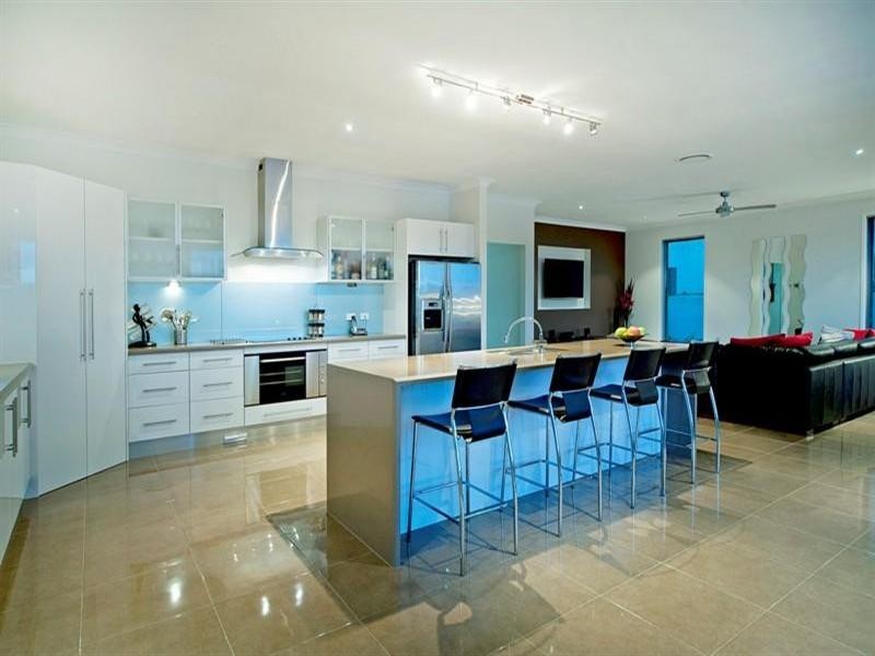 30 Parkview Place, Hope Island QLD 4212