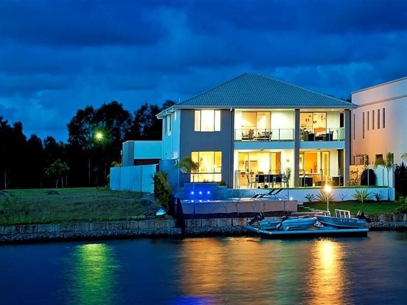 30 Parkview Place, Hope Island QLD 4212