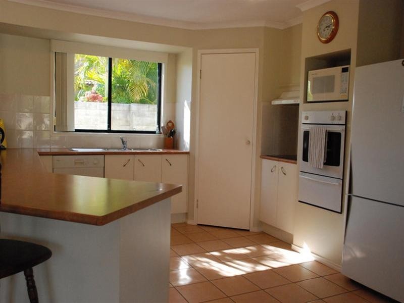 67 Audrey Avenue, Helensvale QLD 4212