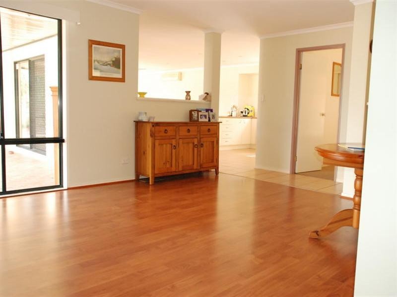 67 Audrey Avenue, Helensvale QLD 4212