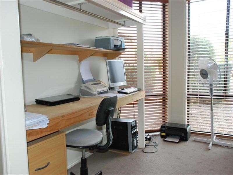 67 Audrey Avenue, Helensvale QLD 4212