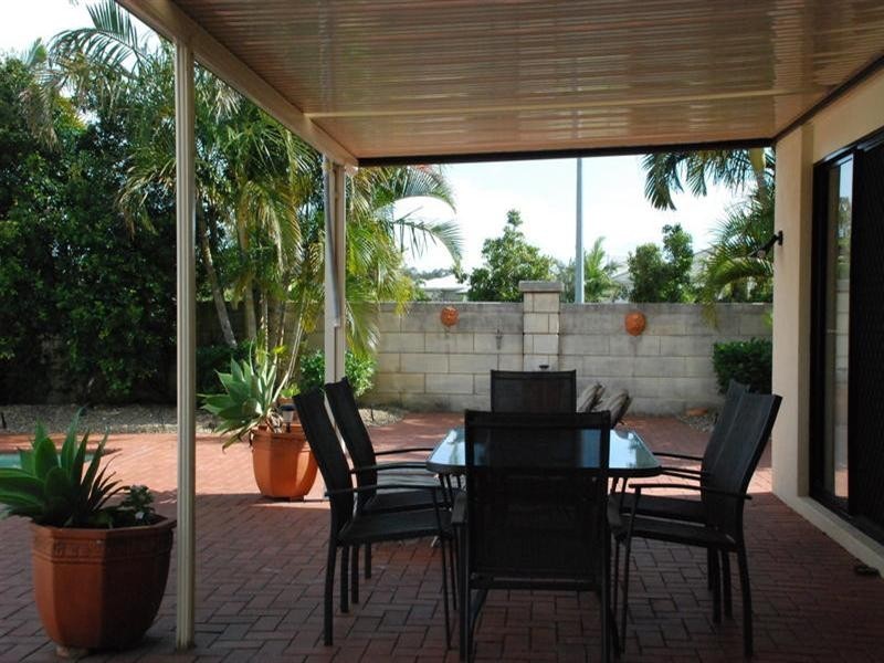 67 Audrey Avenue, Helensvale QLD 4212