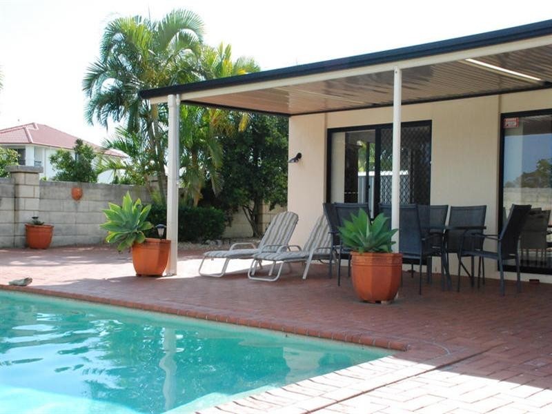 67 Audrey Avenue, Helensvale QLD 4212