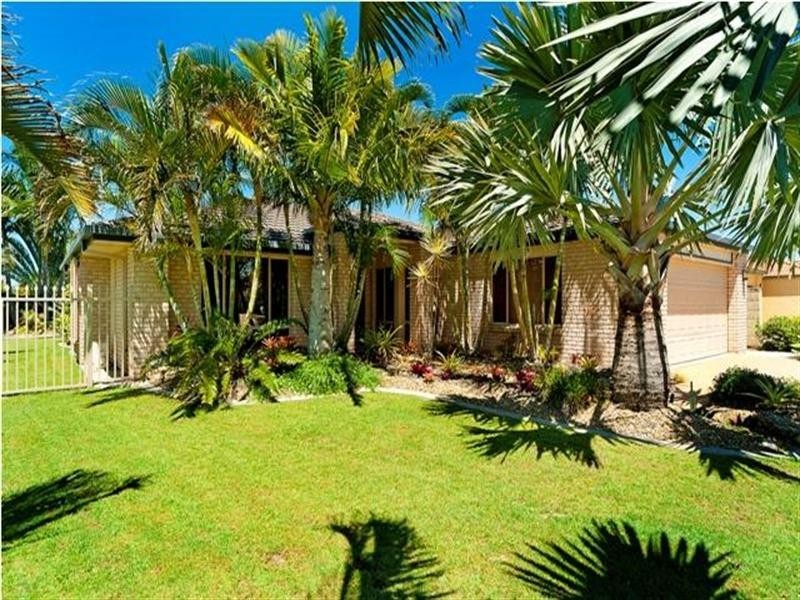 5 Grande Entrance, Helensvale QLD 4212
