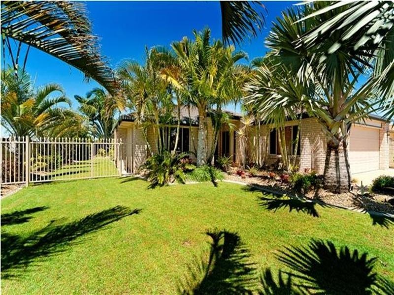 5 Grande Entrance, Helensvale QLD 4212