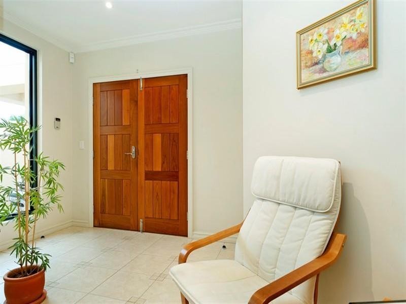 3202 The Palladian Drive, Hope Island QLD 4212