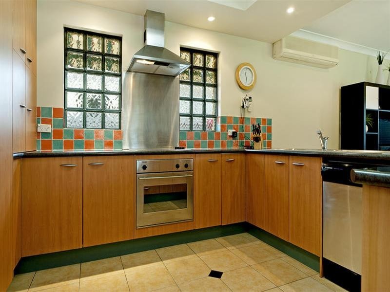 87 Monterey Keys Drive, Helensvale QLD 4212