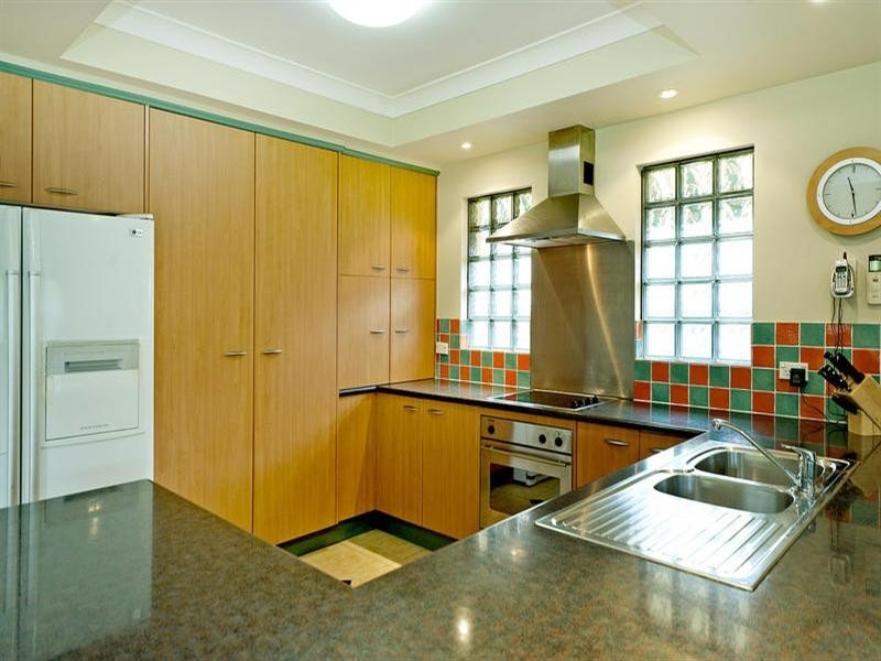 87 Monterey Keys Drive, Helensvale QLD 4212