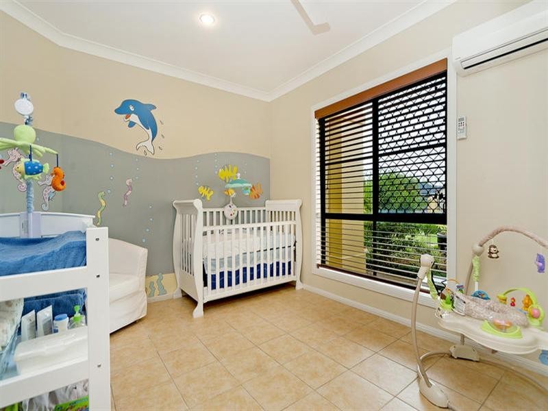 87 Monterey Keys Drive, Helensvale QLD 4212