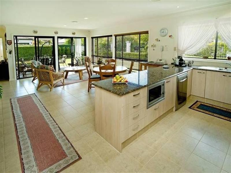 2001 Gracemere Gardens Circuit, Hope Island QLD 4212
