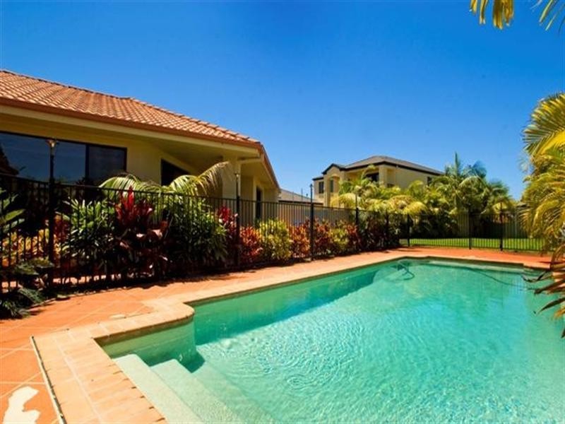 7 Eastside Esplanade, Helensvale QLD 4212