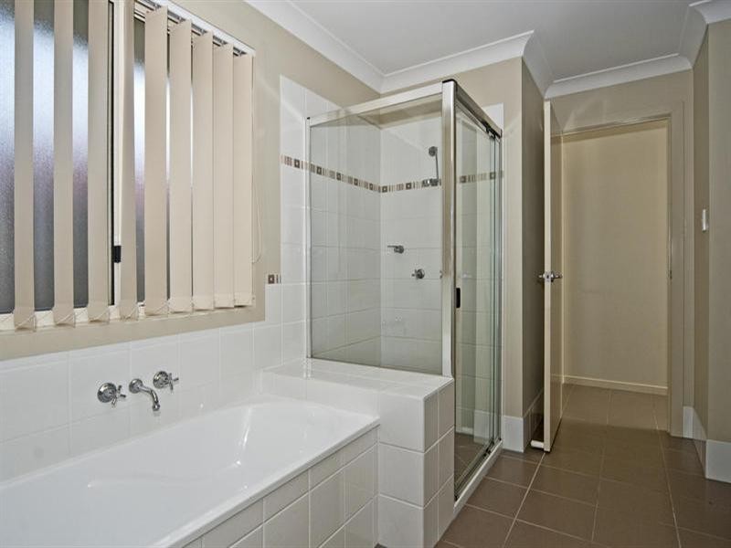 72 Tone Drive, Collingwood Park QLD 4301