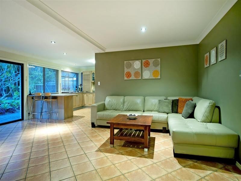 20 Arlene Park Terrace, Helensvale QLD 4212