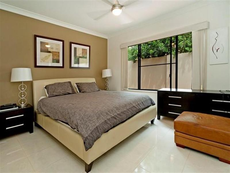 8203 Magnolia Drive, Hope Island QLD 4212