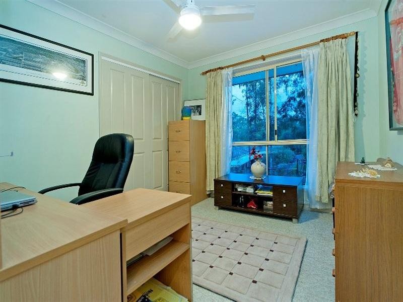 16 Derwent Avenue, Helensvale QLD 4212