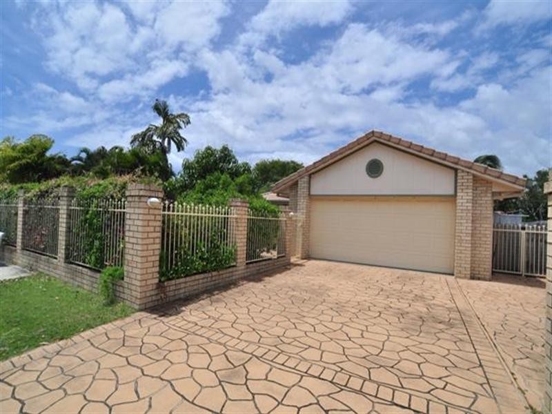 110 Monterey Keys Drive, Helensvale QLD 4212