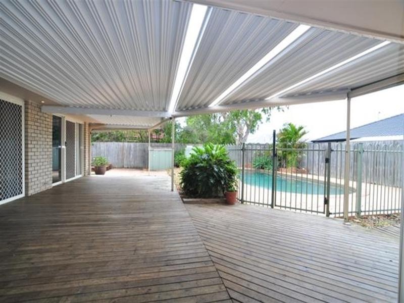 110 Monterey Keys Drive, Helensvale QLD 4212