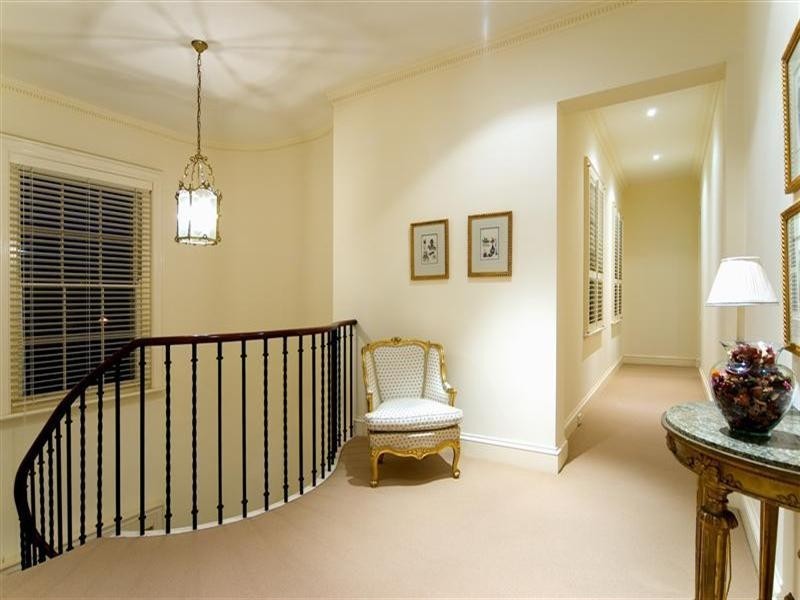 1117 Beechwood Drive, Hope Island QLD 4212