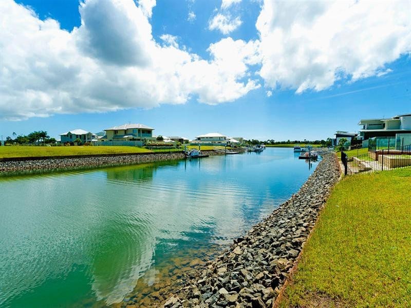 16 Windward Place, Jacobs Well QLD 4208