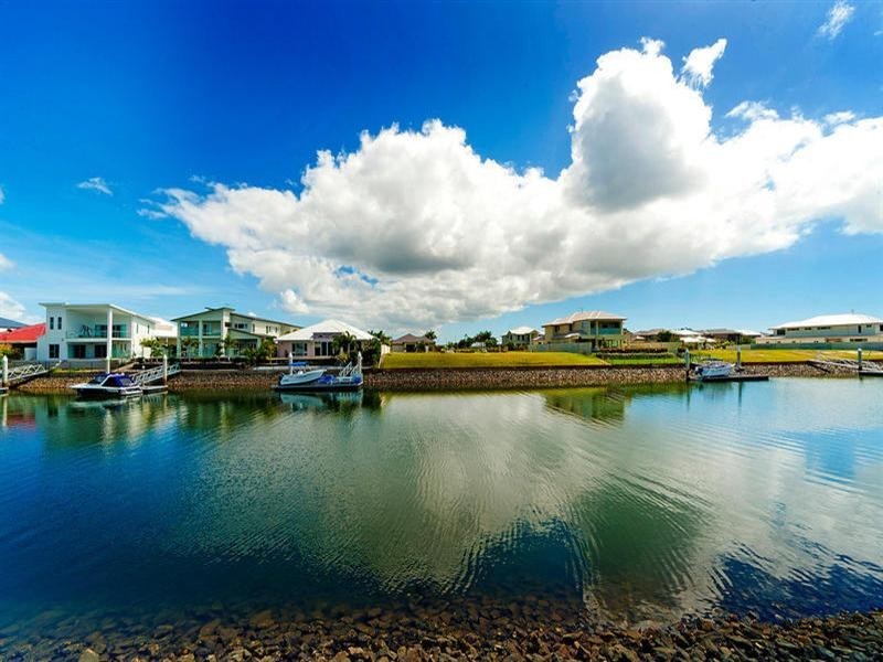 16 Windward Place, Jacobs Well QLD 4208