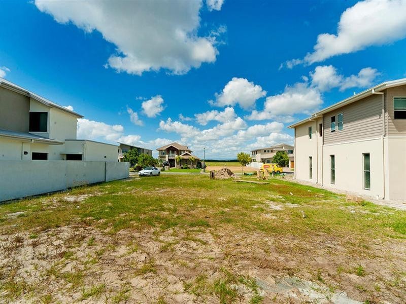 16 Windward Place, Jacobs Well QLD 4208