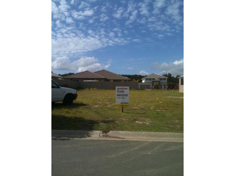 26 Iridium Drive, Hope Island QLD 4212