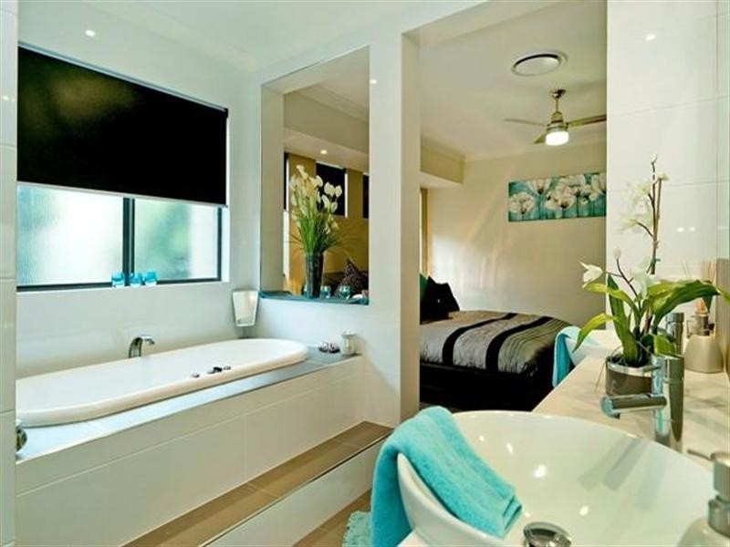 2840 Wylarah Way, Hope Island QLD 4212