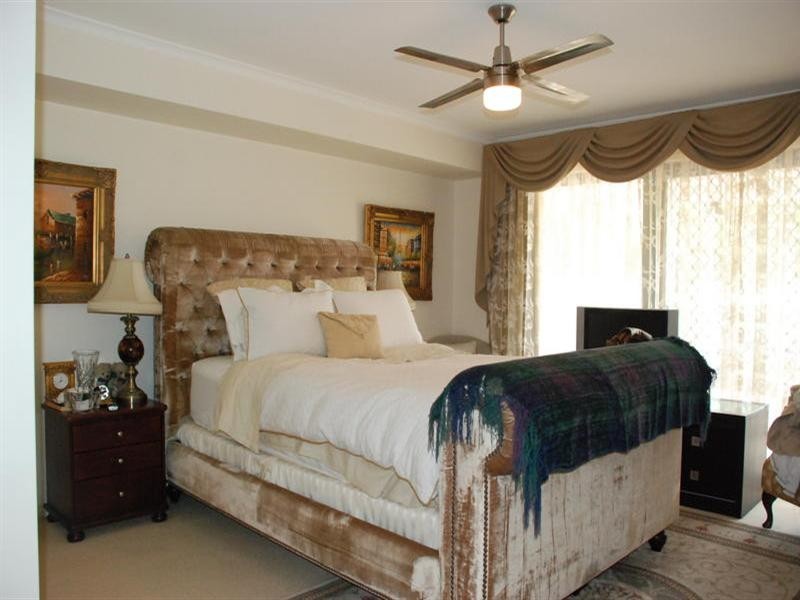 26 Tranquility Circuit, Helensvale QLD 4212