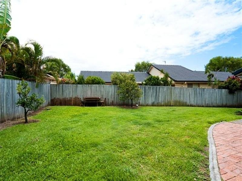 137 Monterey Keys Drive, Helensvale QLD 4212