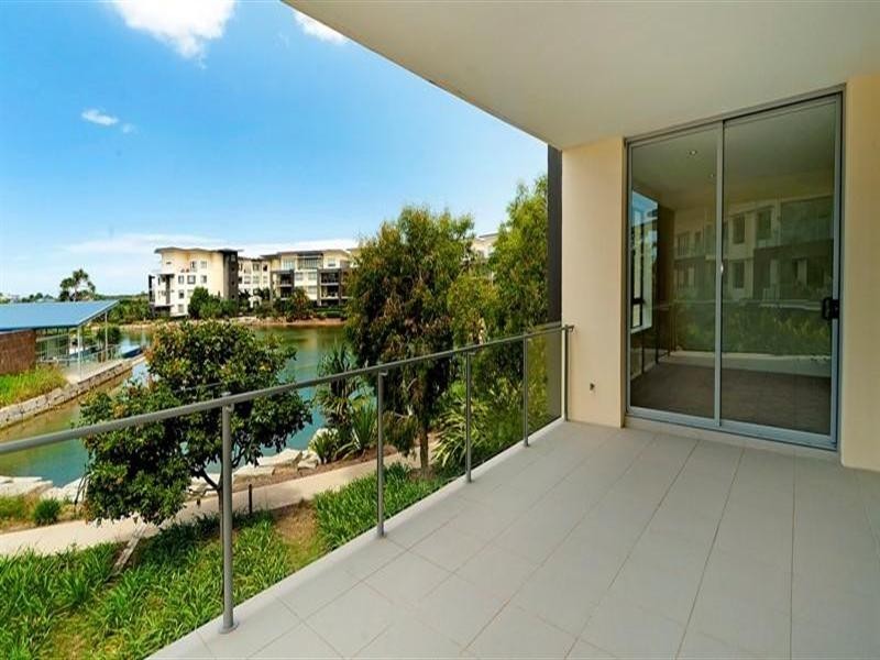 321/3 Pendraat Parade, Hope Island QLD 4212