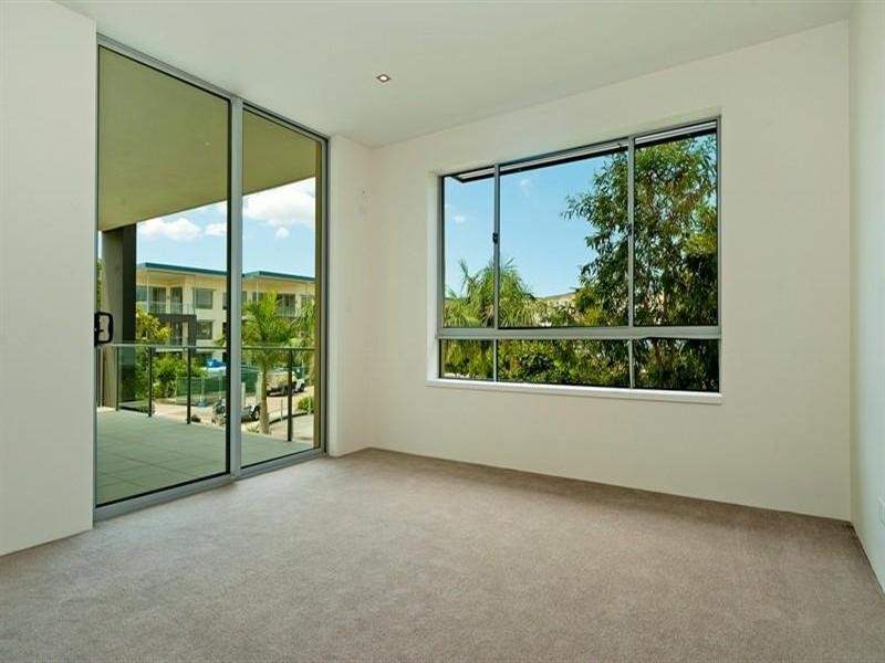 321/3 Pendraat Parade, Hope Island QLD 4212