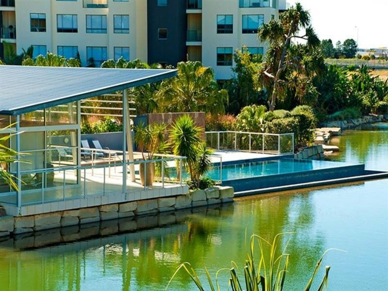 321/3 Pendraat Parade, Hope Island QLD 4212