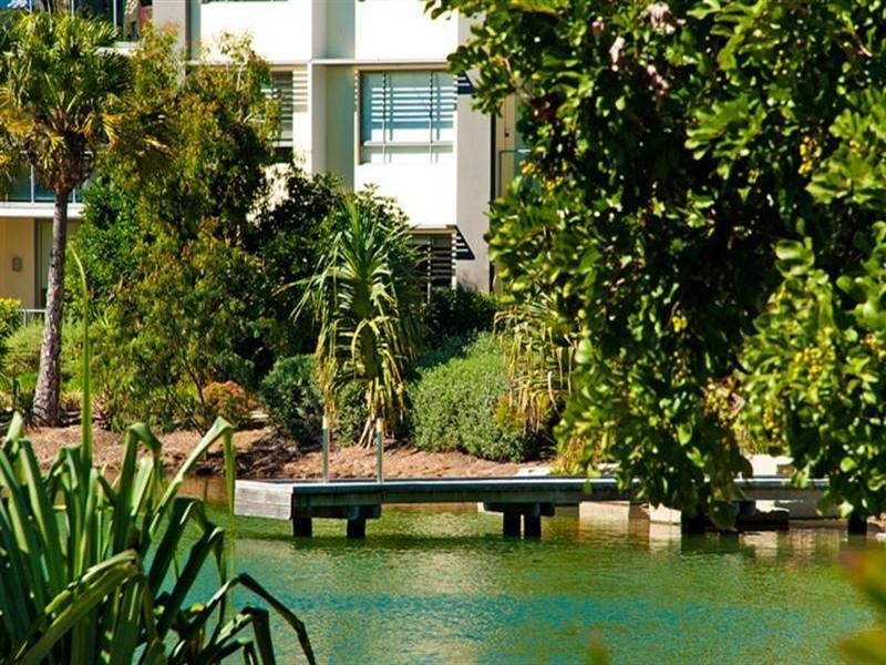 321/3 Pendraat Parade, Hope Island QLD 4212