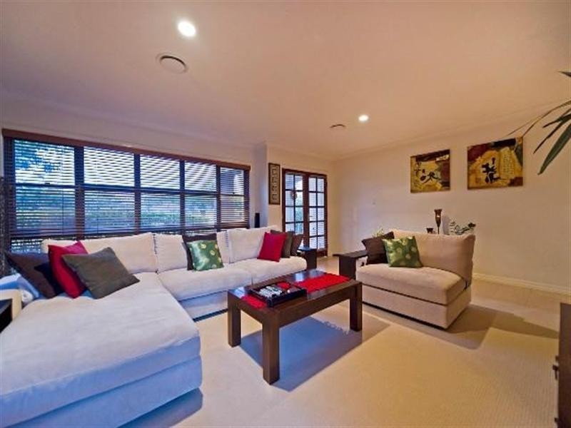 2023 Gracemere Gardens Circuit, Hope Island QLD 4212