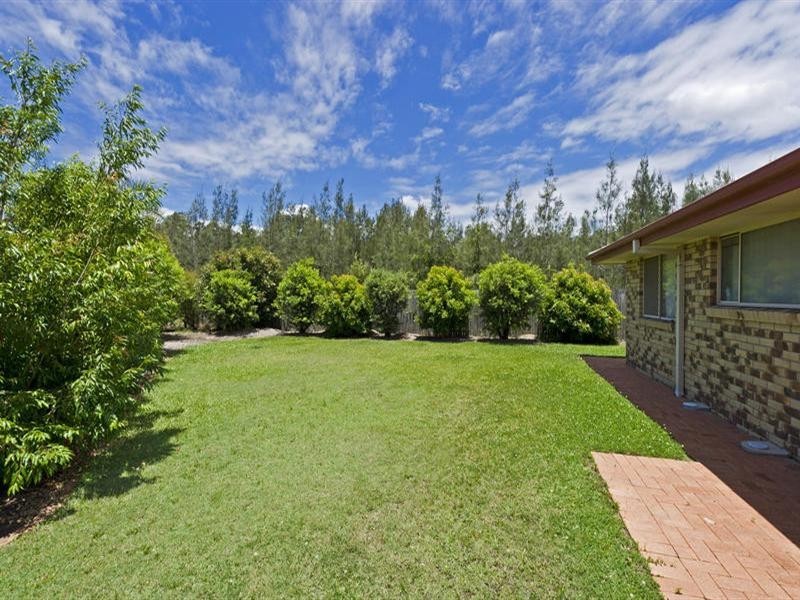 4 Westpark Court, Helensvale QLD 4212