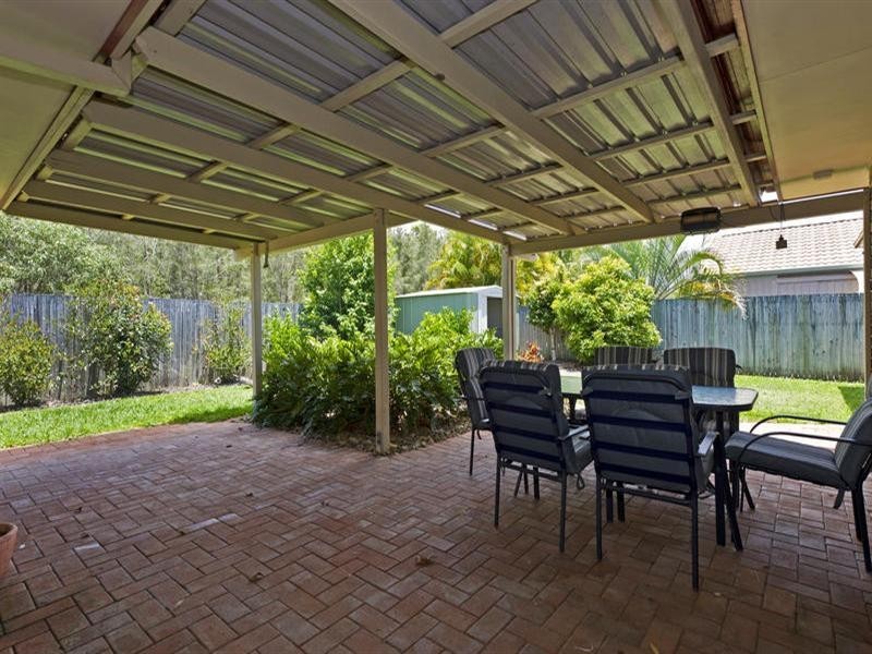 4 Westpark Court, Helensvale QLD 4212
