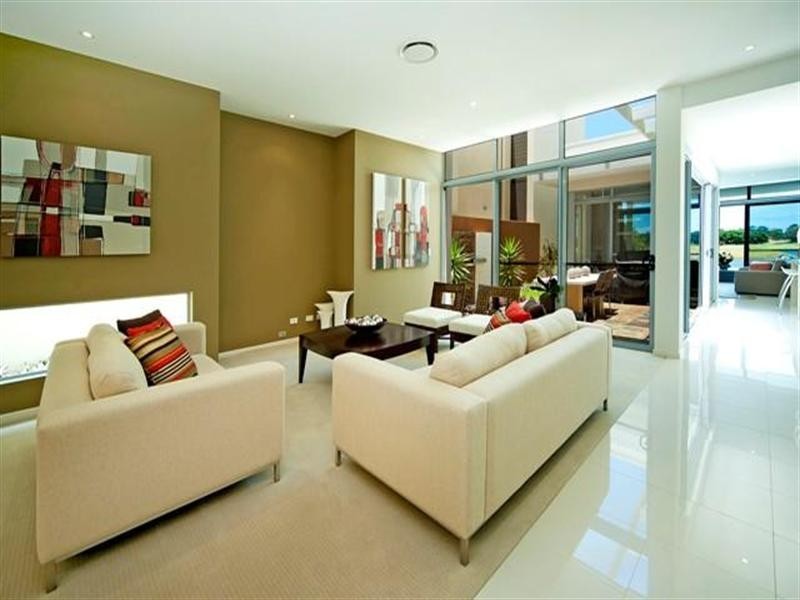 6067 Lugano Drive, Hope Island QLD 4212