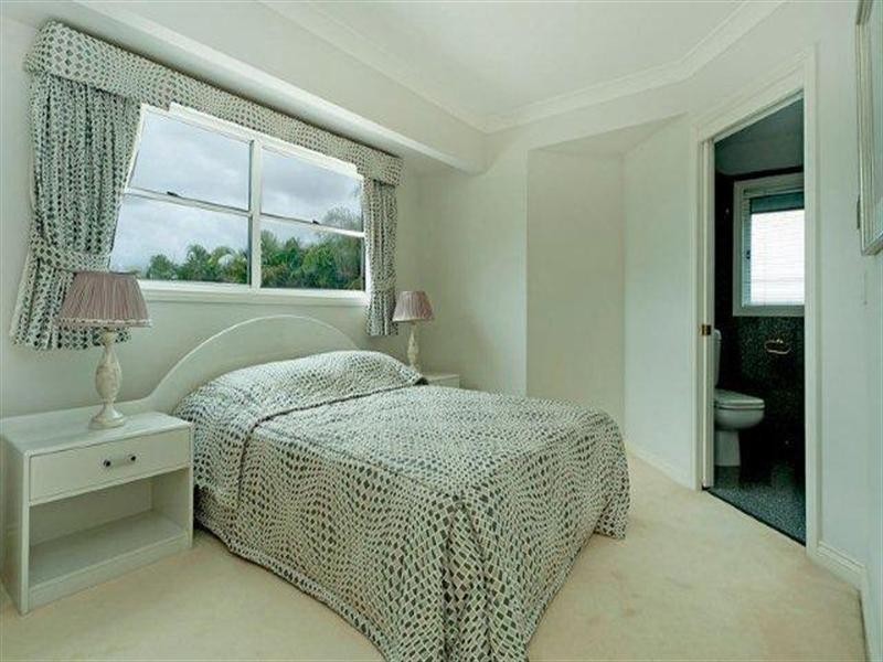 5843 Coveside Lane, Sanctuary Cove QLD 4212