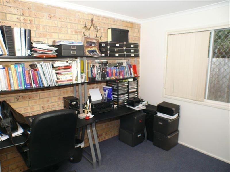 11 Monash Road, Loganlea QLD 4131