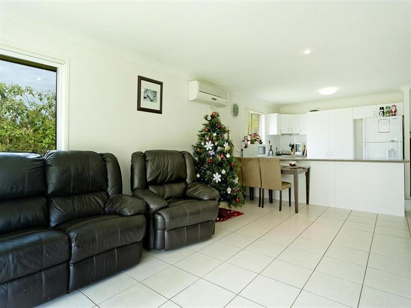 1 Freesia Court, Ormeau QLD 4208