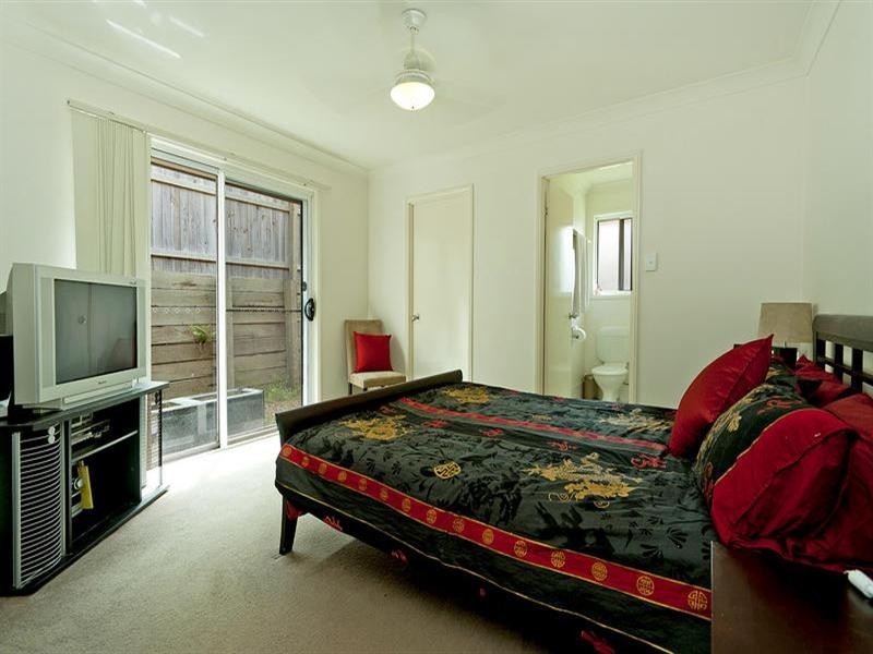 1 Freesia Court, Ormeau QLD 4208