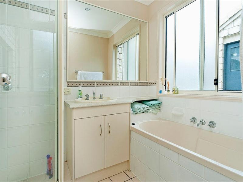 18 Nicola Way, Upper Coomera QLD 4209