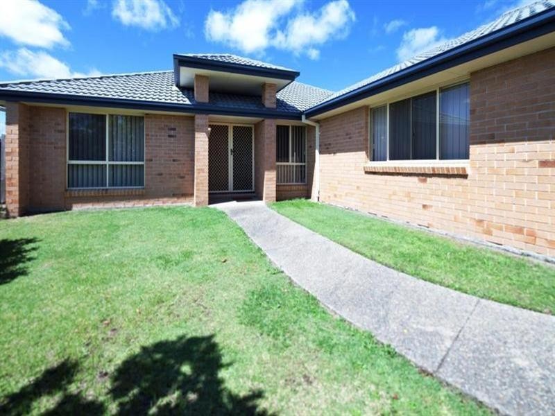 102 Santa Isobel Boulevard, Pacific Pines QLD 4211