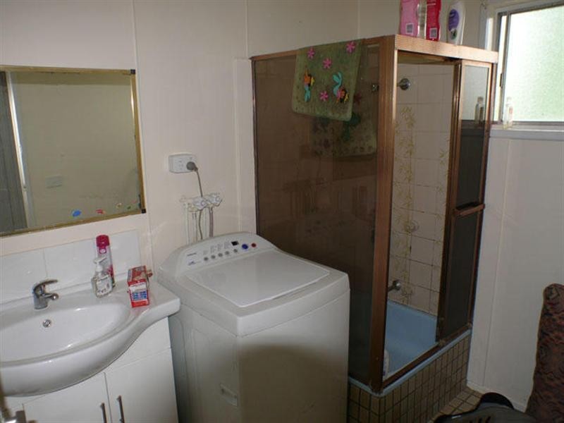 72 Ashton Street, Kingston QLD 4114