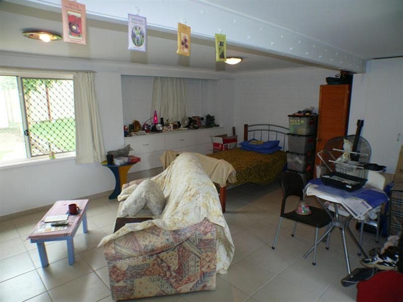 72 Ashton Street, Kingston QLD 4114