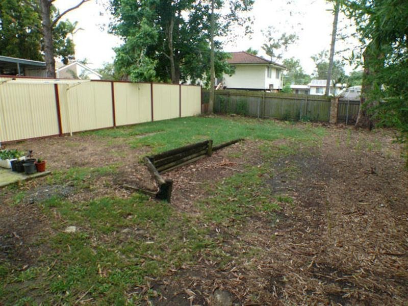 72 Ashton Street, Kingston QLD 4114