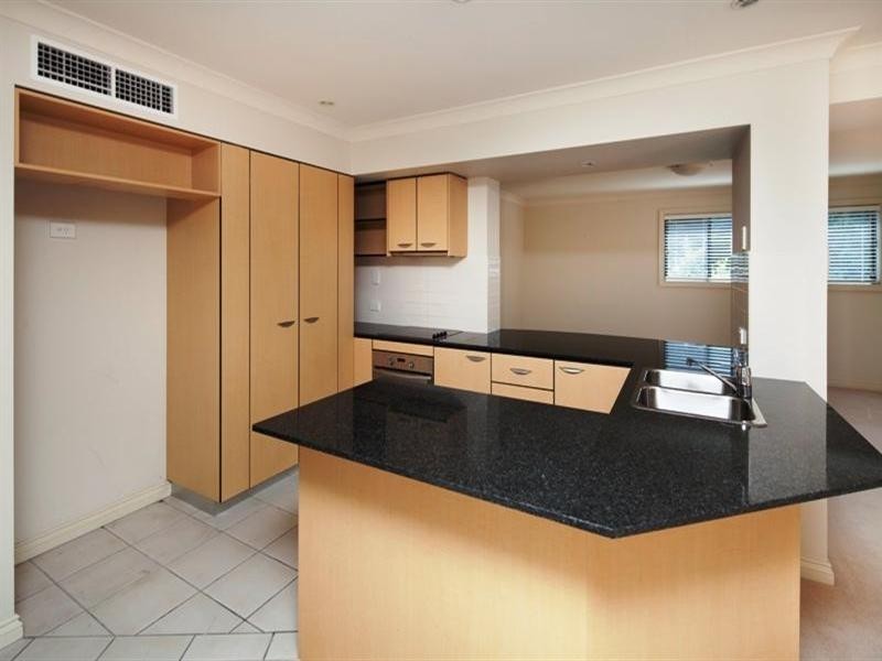 8849 Magnolia Drive, Hope Island QLD 4212