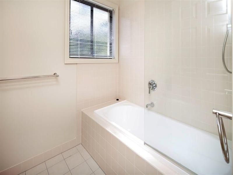 8849 Magnolia Drive, Hope Island QLD 4212